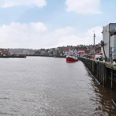 Honeyz Hideaway Holiday home Whitby